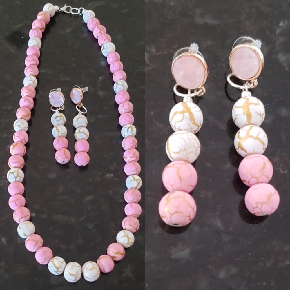 Painted Glass Beads Necklace / Hand crafted